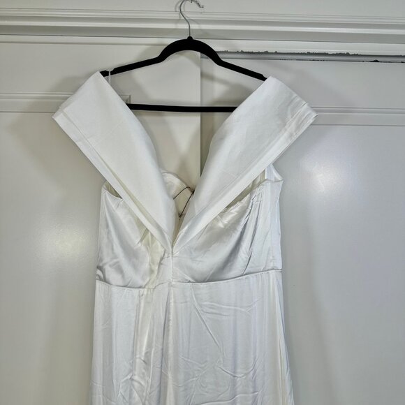 Throw the Bouquet Gown White Satin Off-Shoulder High Split Dress 1X - Picture 9 of 11